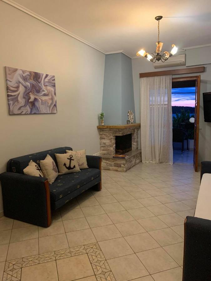 Naiada Apartments Milína Eksteriør bilde